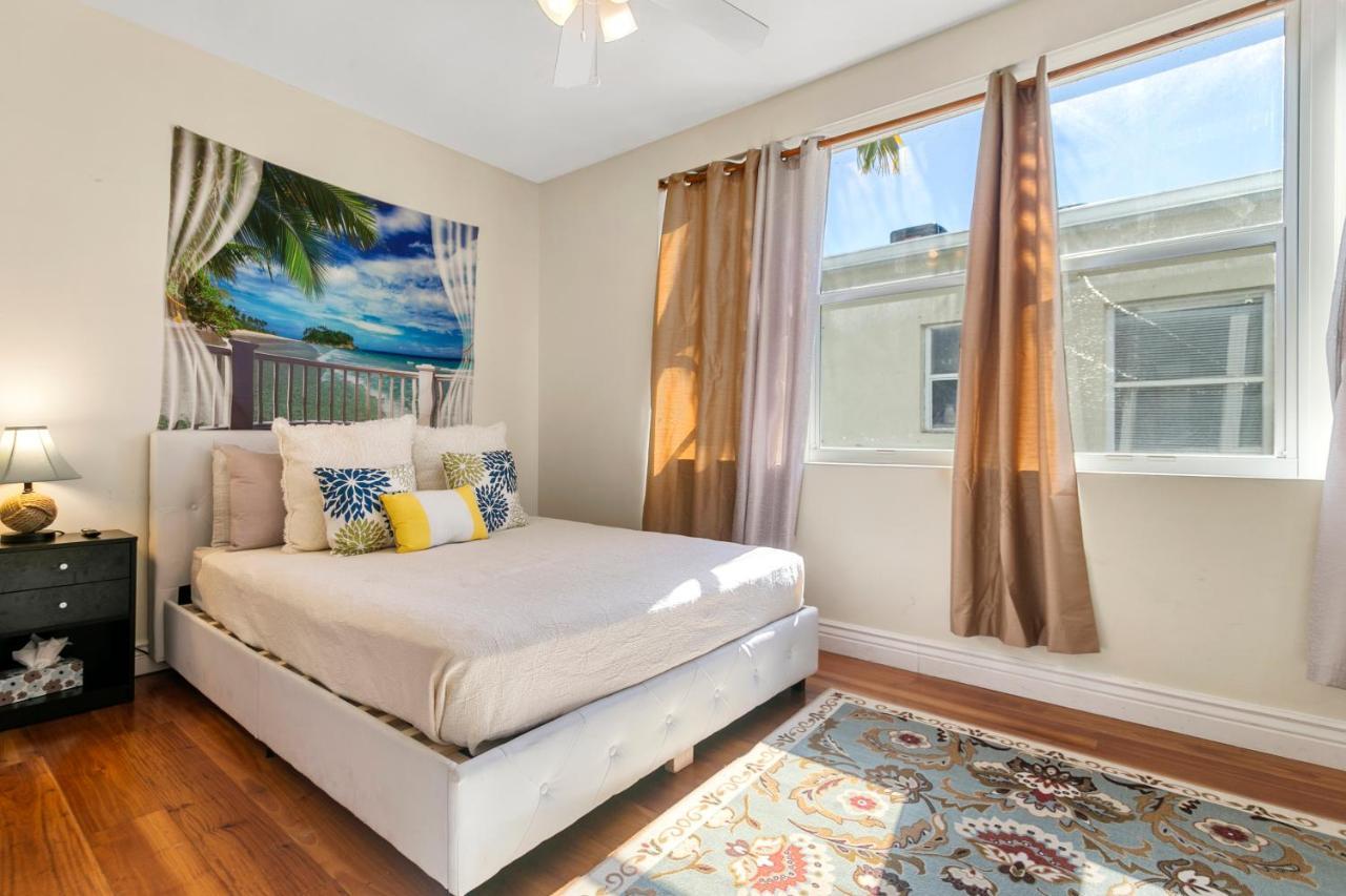 Two Bedroom Two Bath Apartment 2 Block To Beach Miami Beach Eksteriør billede
