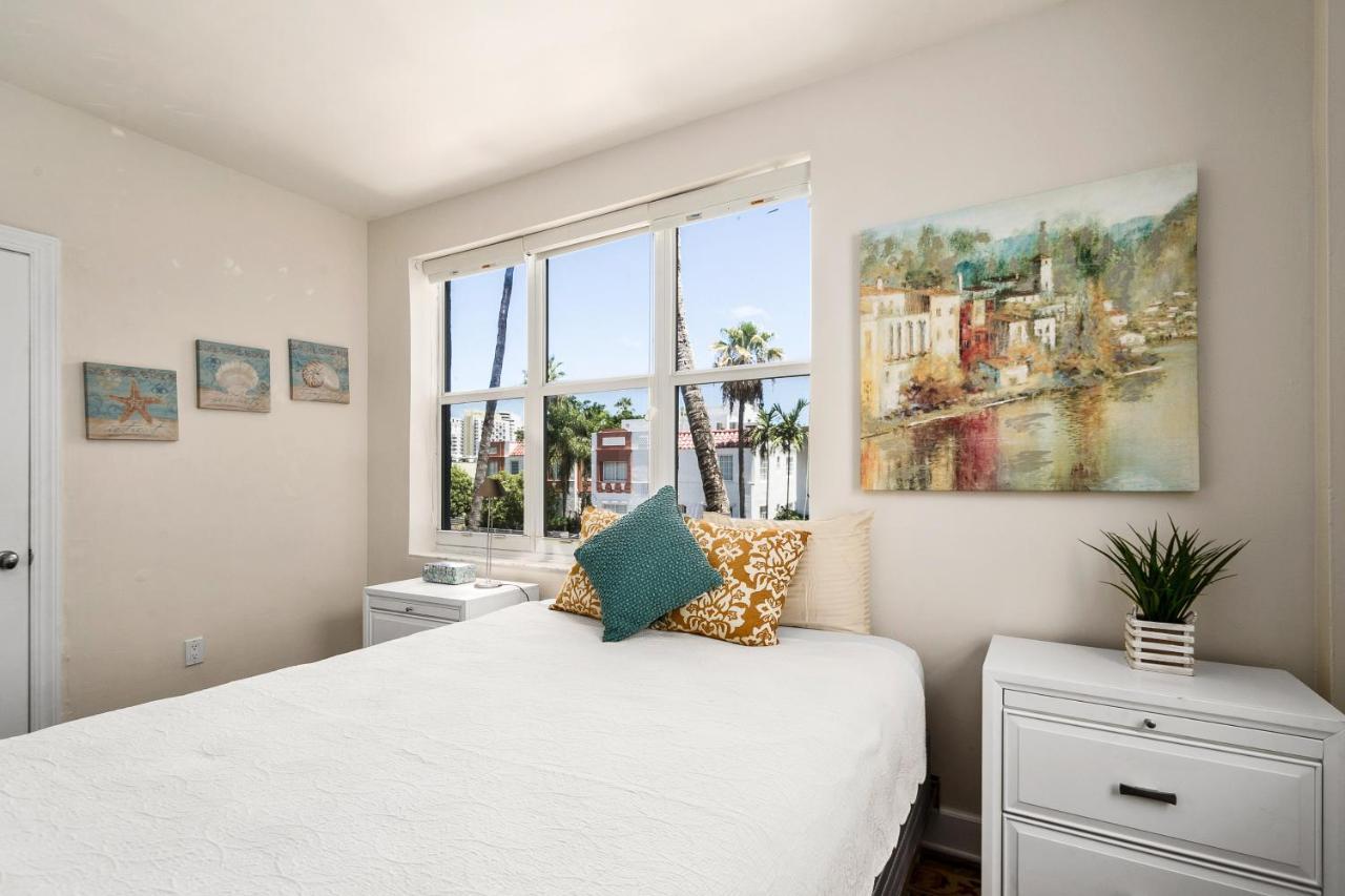 Two Bedroom Two Bath Apartment 2 Block To Beach Miami Beach Eksteriør billede