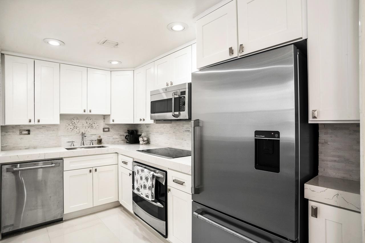 Two Bedroom Two Bath Apartment 2 Block To Beach Miami Beach Eksteriør billede